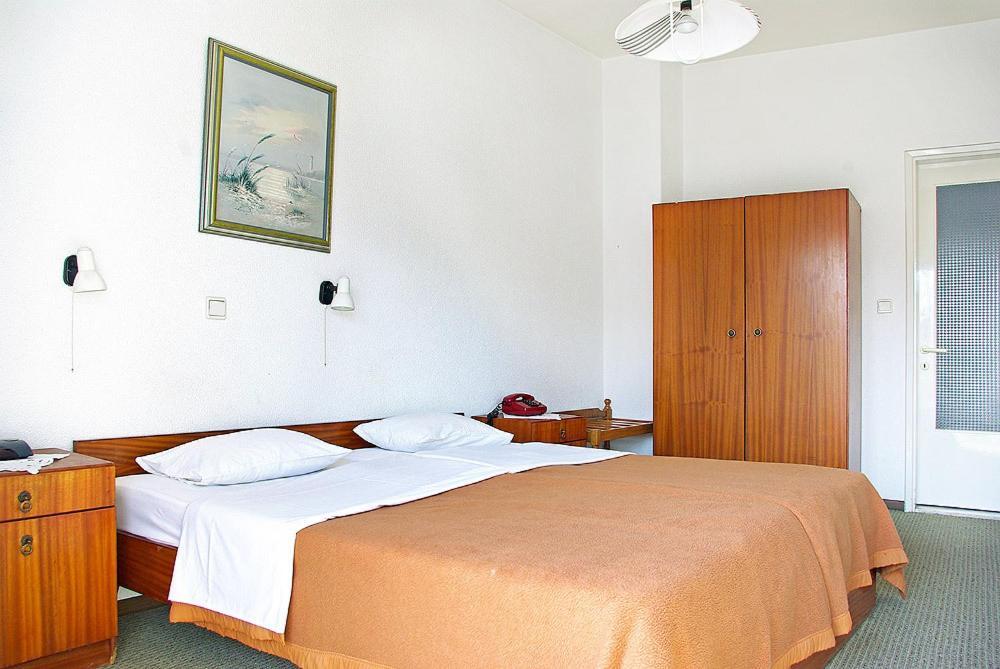 Hotel Helios Paralía Zimmer foto